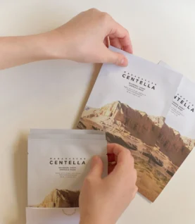 skin1004-mask-pad-centella-watergel-sheet-ampoule-mask-38409139093750_1440x